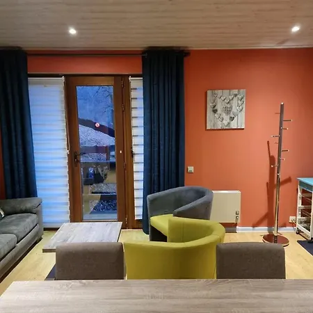 Cozy Near Vresse-sur-semois, 36 M² With Balcony * Membre