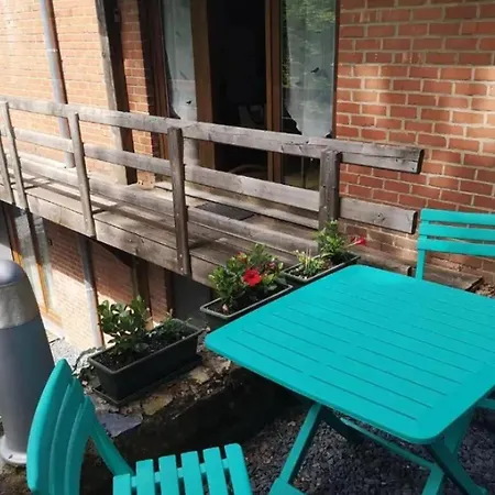 Cozy Near Vresse-sur-semois, 36 M² With Balcony Daire *